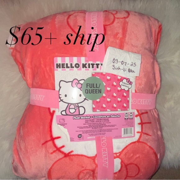 Hello Kitty | Bedding | Hello Kitty Htf Queen Bow | Poshmark